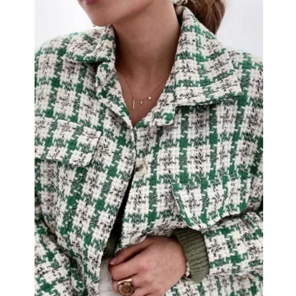 Final price💕1 S left🎉HP🎉💥New boutique Green Plaid knitted jacket - Picture 3 of 13